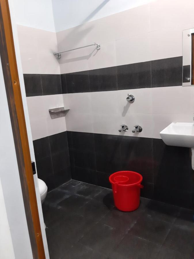 Madaparambil Residency Alwaye Ngoại thất bức ảnh