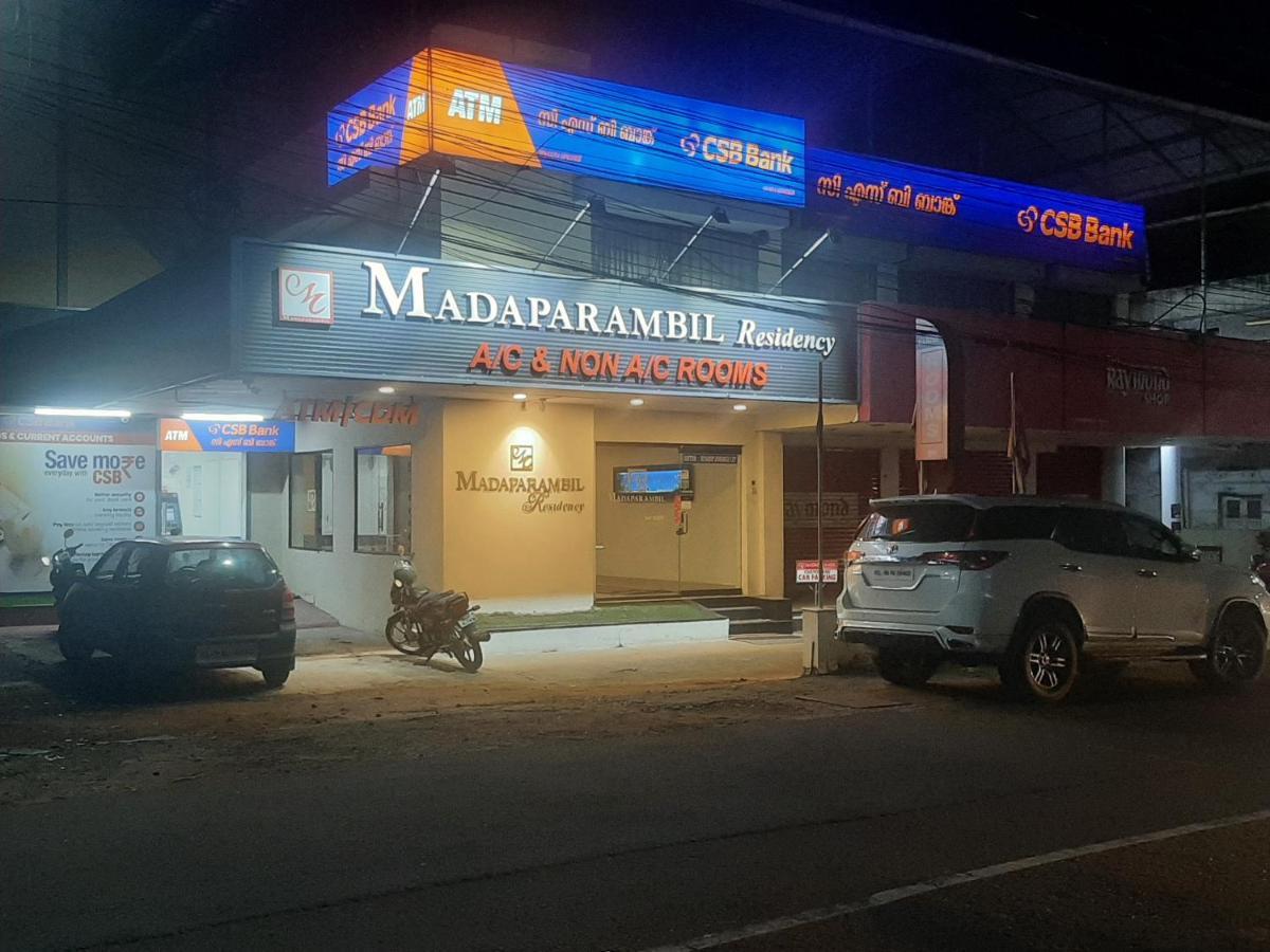 Madaparambil Residency Alwaye Ngoại thất bức ảnh