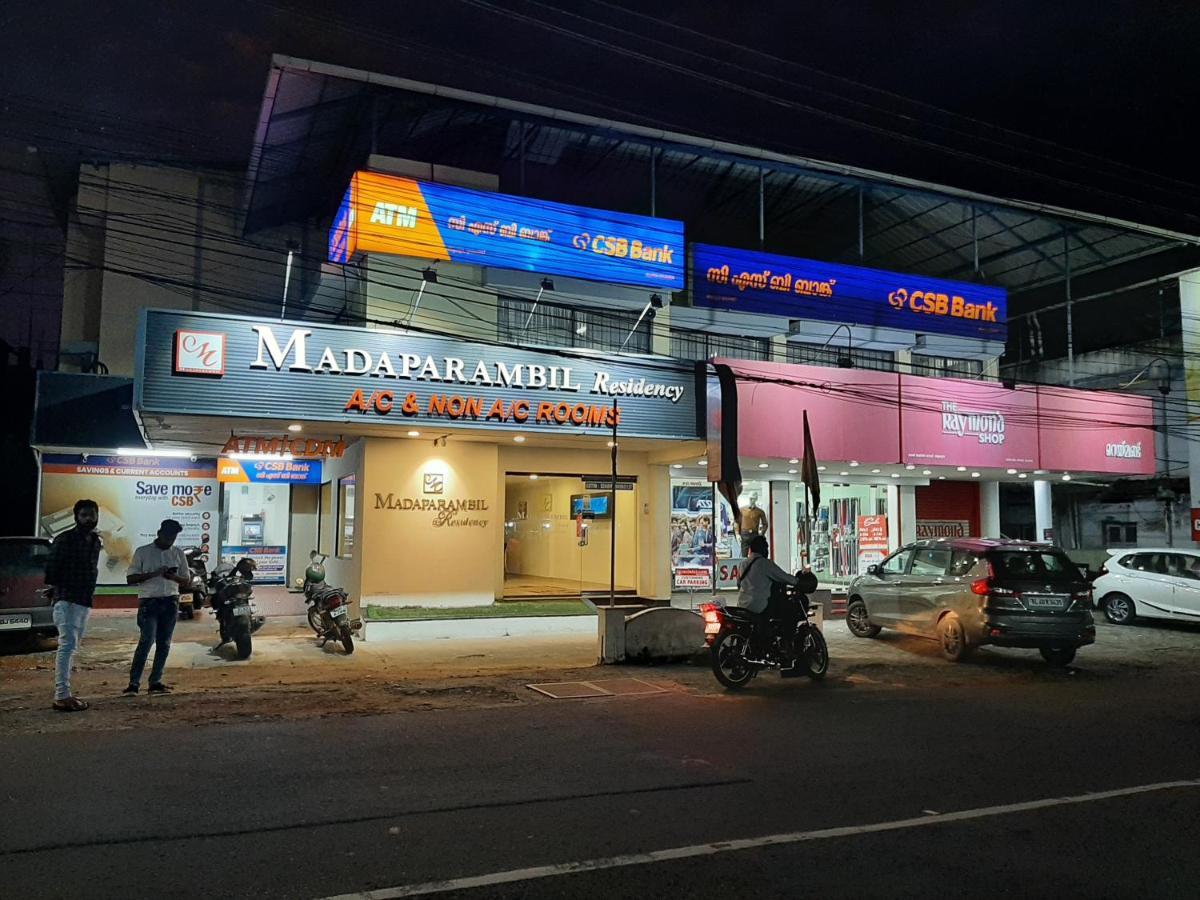 Madaparambil Residency Alwaye Ngoại thất bức ảnh