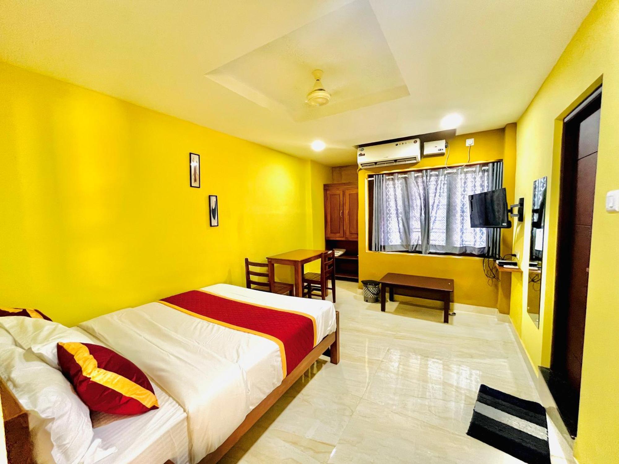 Madaparambil Residency Alwaye Ngoại thất bức ảnh